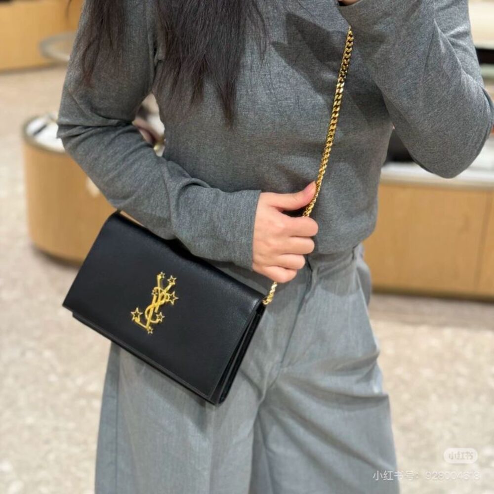 Saint Laurent Women Pre-Loved Bag Very Good Condition - Picture 9 of 9